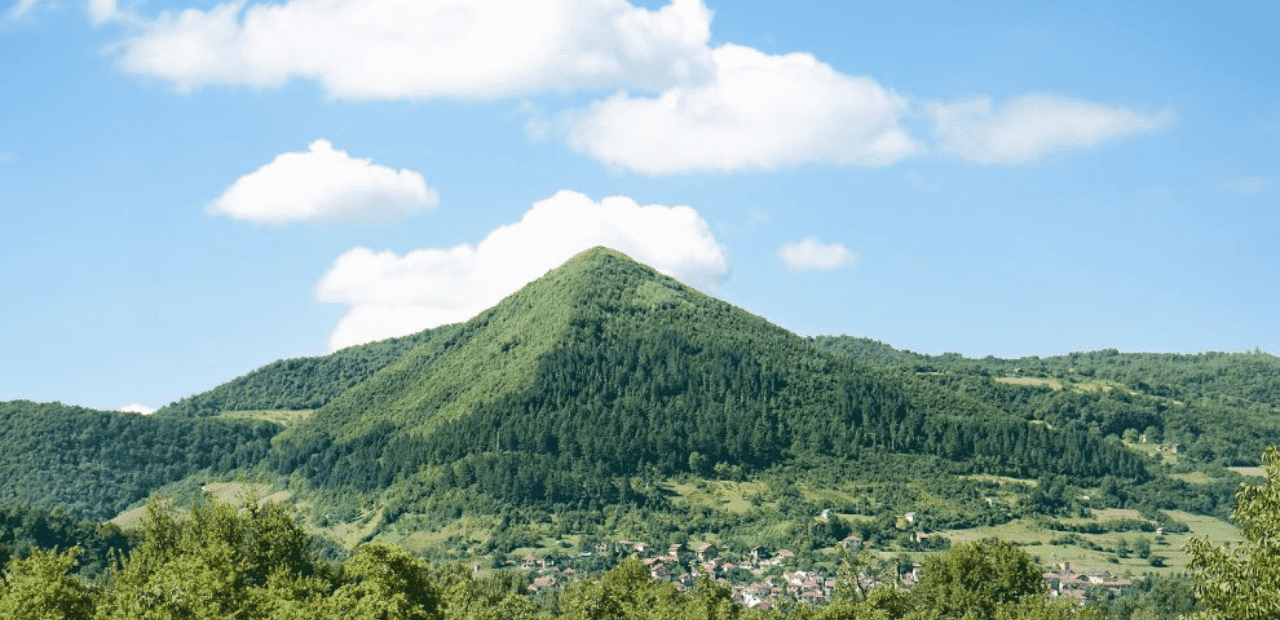 Entdecken Sie das Geheimnis der bosnischen Pyramiden in Visoko