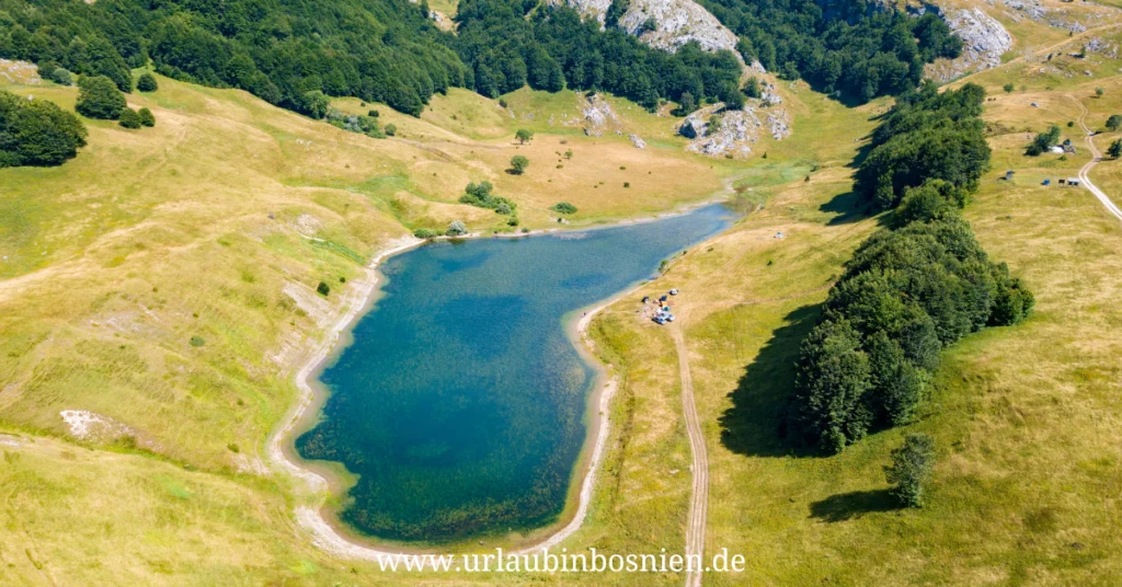 Wandern in Bosnien mit Hund